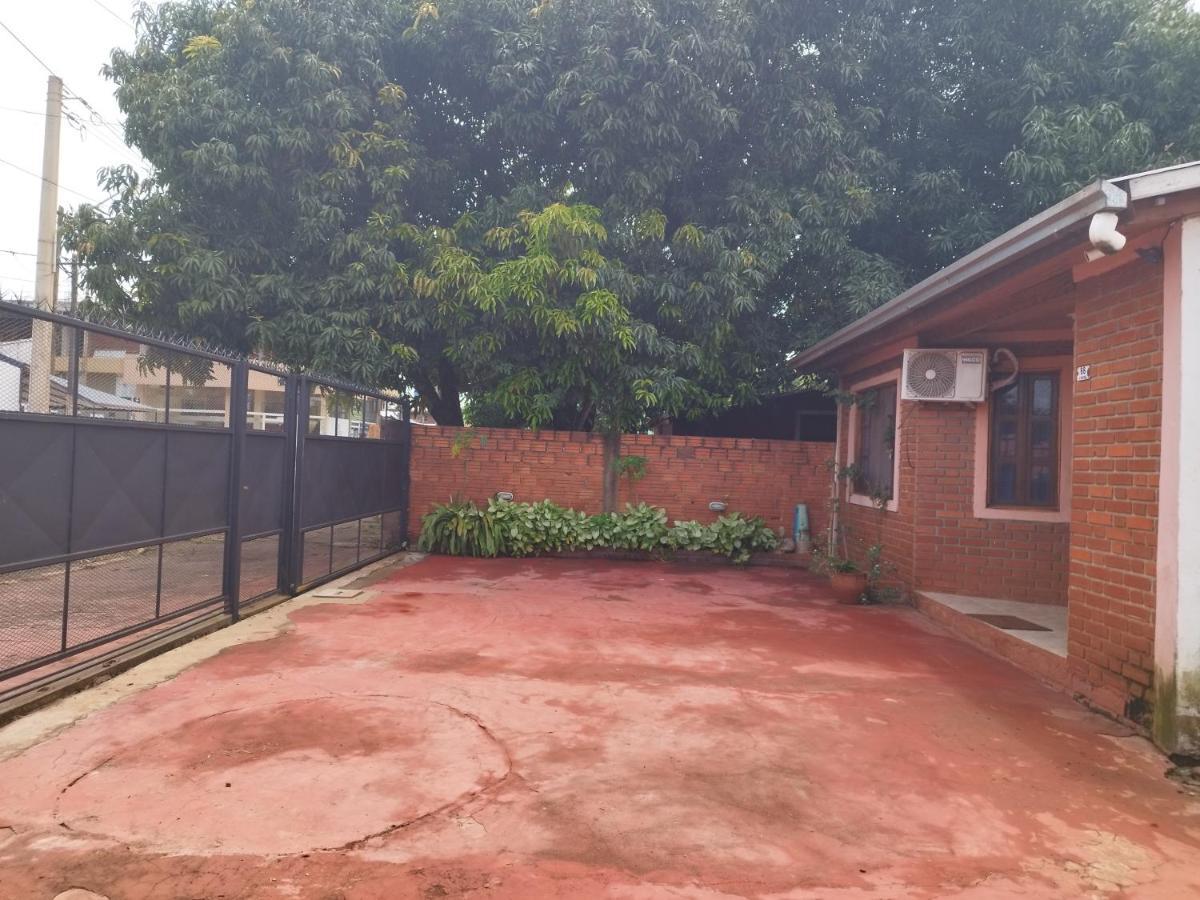Dona Rosa Villa Puerto Iguazú Buitenkant foto