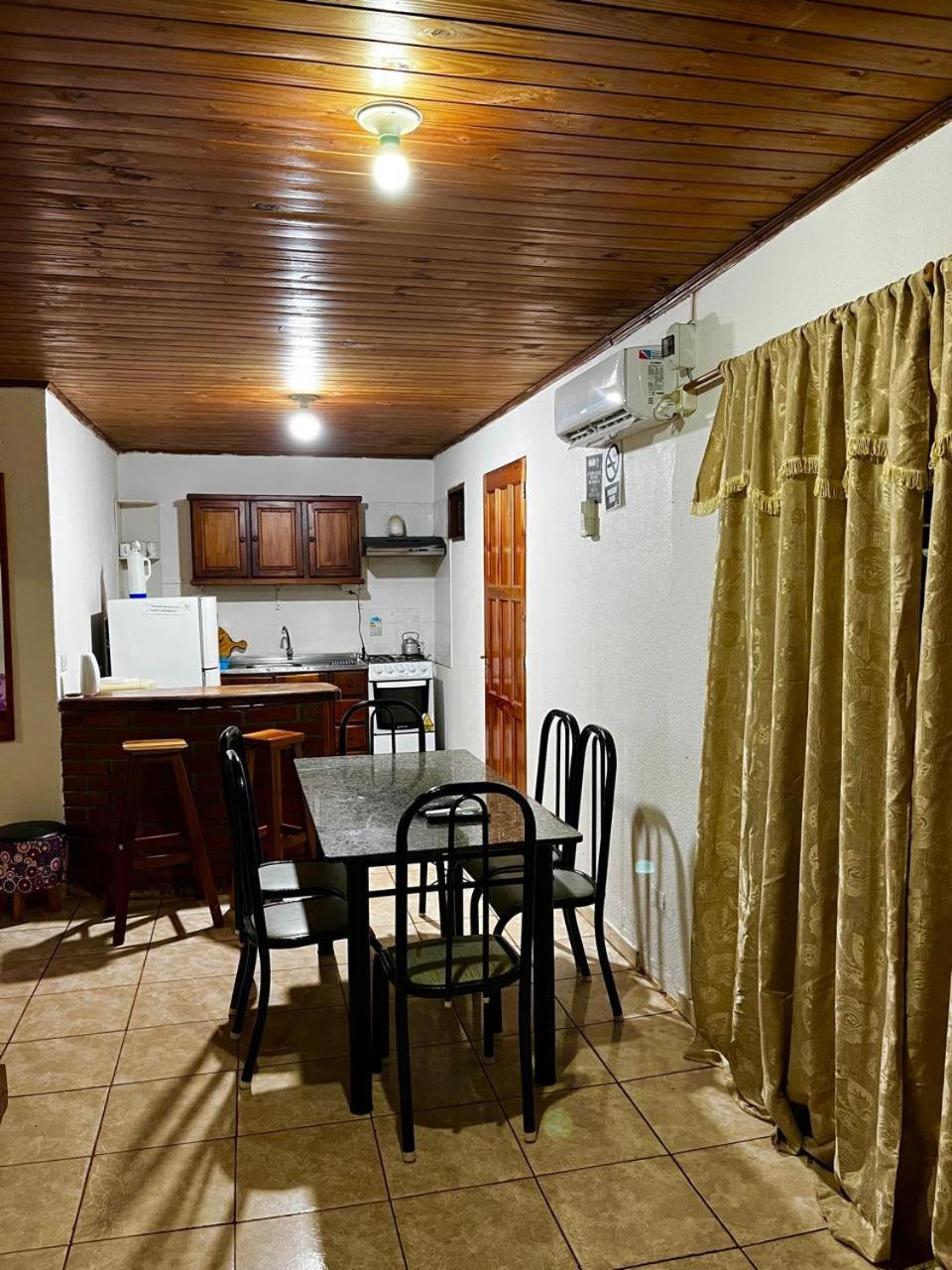 Dona Rosa Villa Puerto Iguazú Buitenkant foto